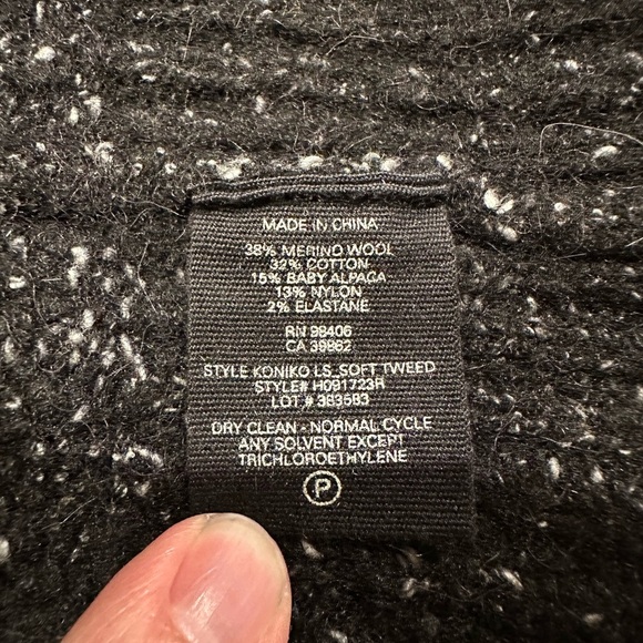 Theory Black Merino Wool/Alpaca Tweed Crew Neck Sweater size P (XS or S) - Picture 4 of 5